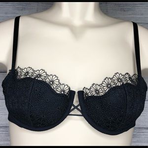 Victoria’s Secret Very Sexy Push-Up Size 36B